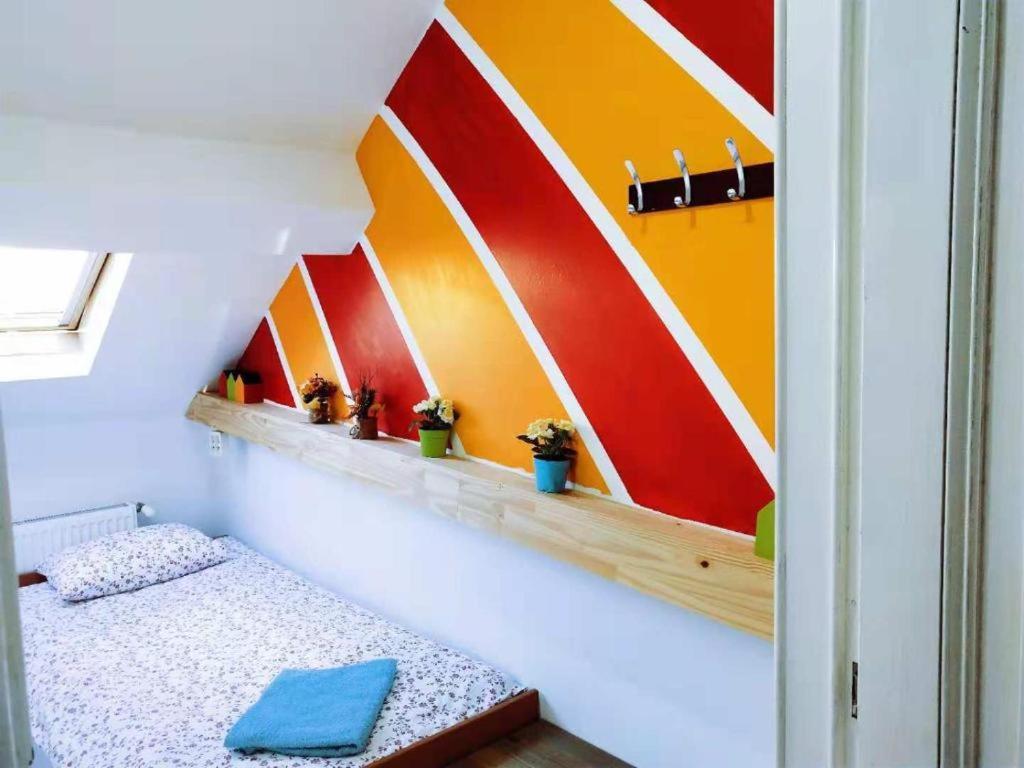 Cozy Rooms With Share The Bathroom And Kitchen Брюссель Экстерьер фото