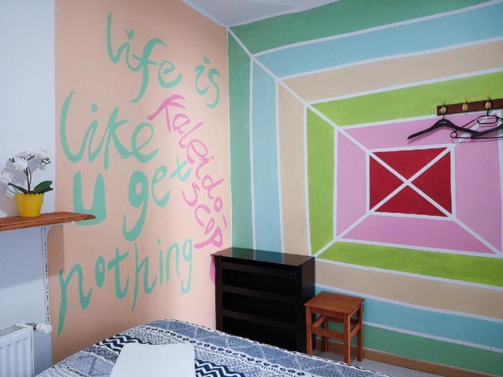 Cozy Rooms With Share The Bathroom And Kitchen Брюссель Экстерьер фото