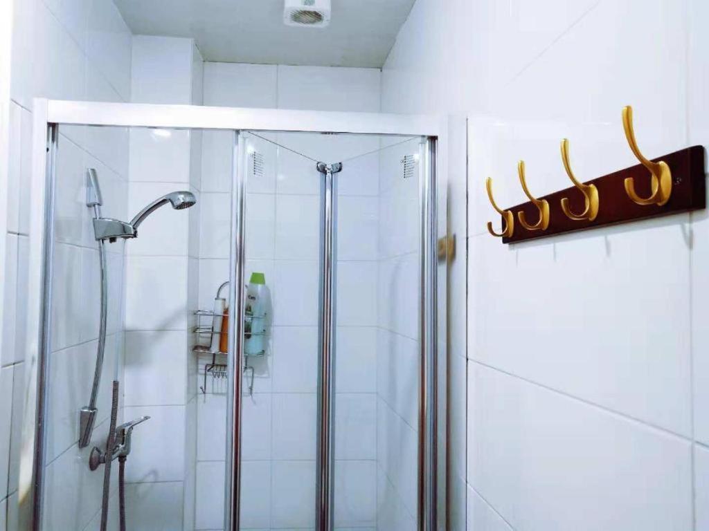 Cozy Rooms With Share The Bathroom And Kitchen Брюссель Экстерьер фото