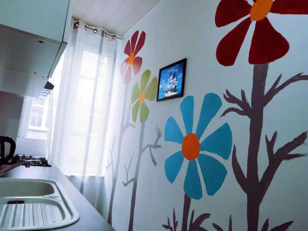 Cozy Rooms With Share The Bathroom And Kitchen Брюссель Экстерьер фото